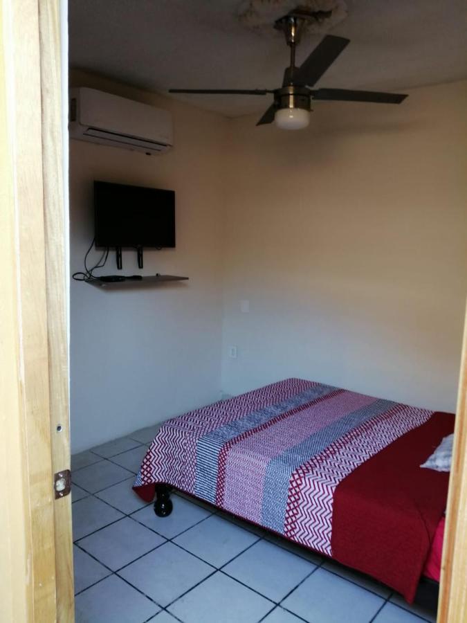 Hotel Puerto Viejo ماساتلان المظهر الخارجي الصورة